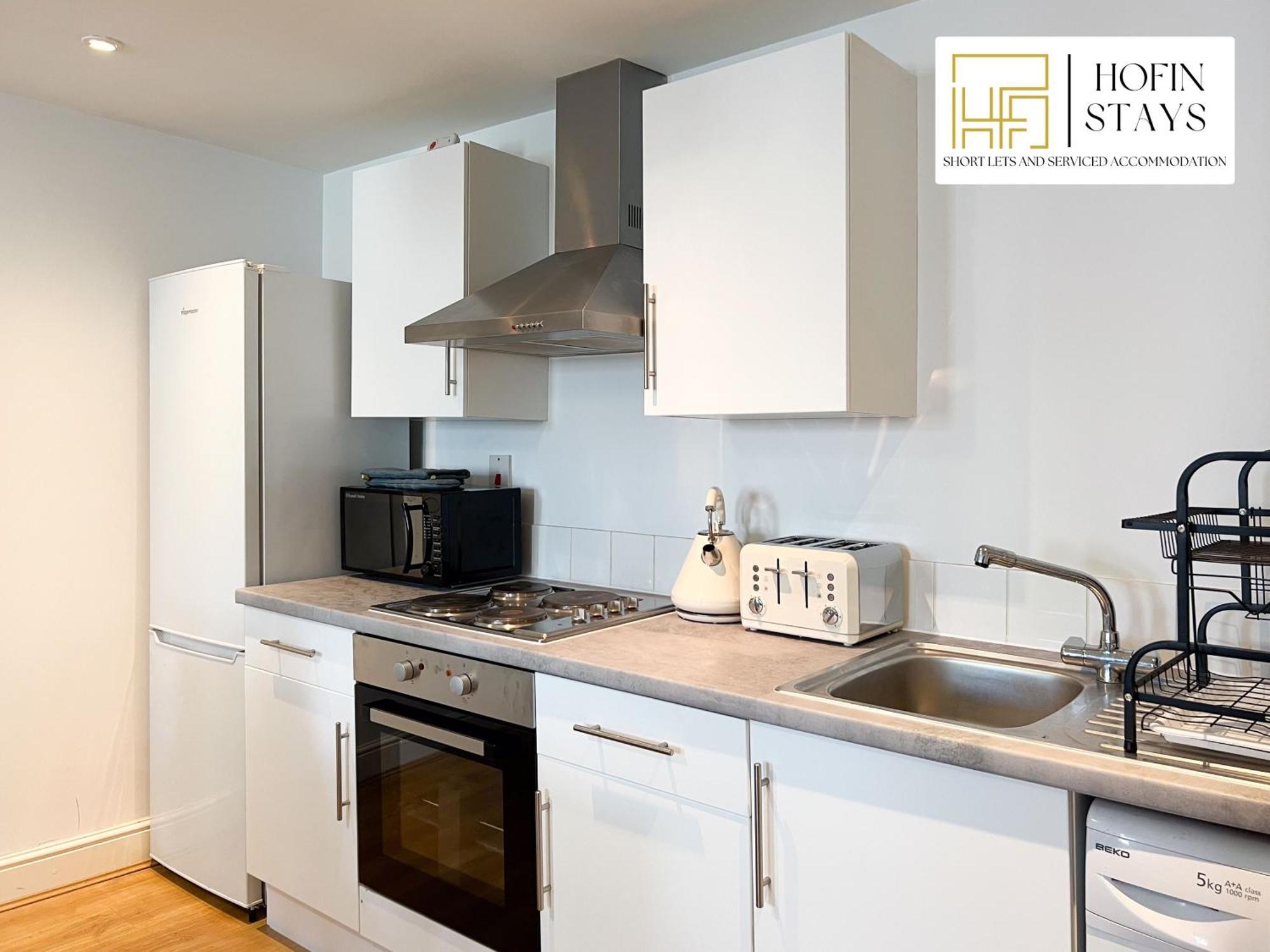 Last-minute Reserve L Premium On 2 Double Bed For 6 Guests L Deals L Hofin Short Lets & Serviced *